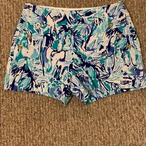 Lily Pulitzer shorts sz 2